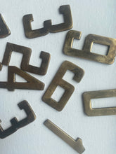 Afbeelding in Gallery-weergave laden, Messing nummers