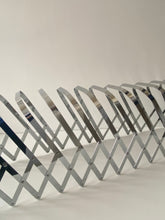 Afbeelding in Gallery-weergave laden, Second life | platenrek / magazine rack