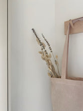 Afbeelding in Gallery-weergave laden, natuurlijk geverfde katoenen tas - Bloesem
